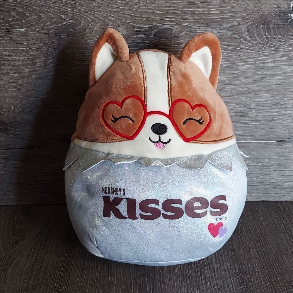 Squishmallow 12” Hersheys Scented Regina Kisses Corgi Dog Valentine’s